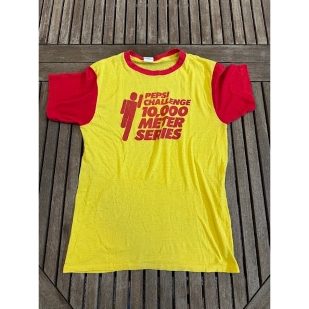 Vintage 1970s Pepsi Challenge 10,000 Meter Series Ringer T-Shirt Yellow/Red L US